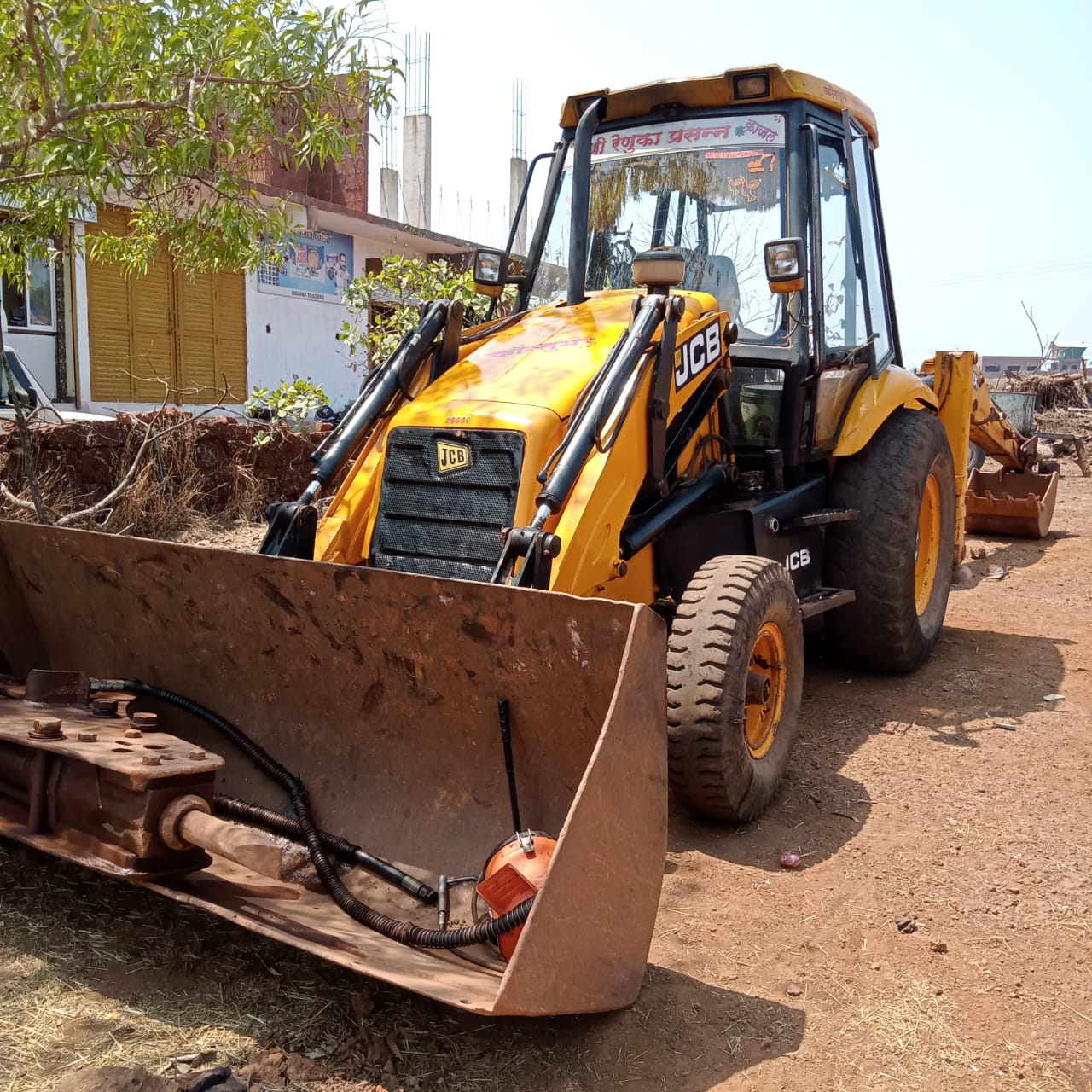 My Machine Guru, Caterpillar Motor Grader on Hire, Schwing Stetter Boom  Placer on Hire, Volvo Excavator on Hire, Komatsu Bulldozer on Hire, Escorts  Soil Comapctor on Hire